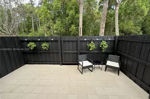 4323 Maybelle Ln, West Palm Beach, FL 33417 - Photo 10