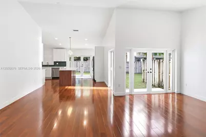 15633 SW 61st Ter, Miami, FL 33193 - Photo 2