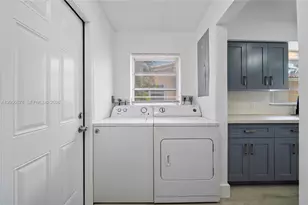 230 NE 2nd Pl, Dania Beach, FL 33004 - Photo 26