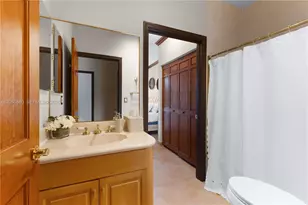 21399 Marina Cove Cir, Aventura, FL 33180 - Photo 14