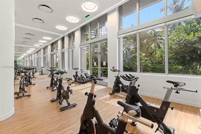 1500 Bay Rd #558S, Miami Beach, FL 33139 - Photo 10