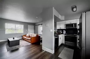 609 NE 13th Ave, Fort Lauderdale, FL 33304 - Photo 4