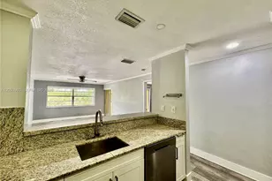15430 SW 82 Ln, Miami, FL 33193 - Photo 6