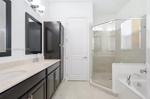 12441 NW 18th Ct, Pembroke Pines, FL 33028 - Photo 22