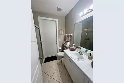 215 NE 32nd Ter, Homestead, FL 33033 - Photo 16
