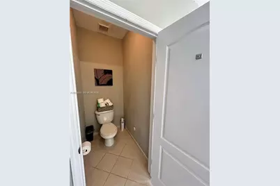 215 NE 32nd Ter, Homestead, FL 33033 - Photo 12