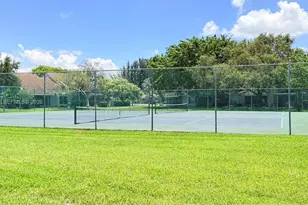 502 Woodgate Cir, Sunrise, FL 33326 - Photo 46