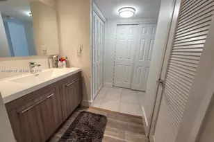 18081 Biscayne Blvd, Aventura, FL 33160 - Photo 24