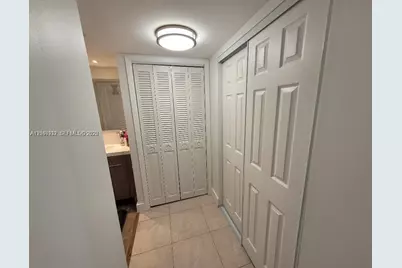 18081 Biscayne Blvd #602, Aventura, FL 33160 - Photo 22