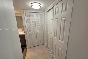 18081 Biscayne Blvd, Aventura, FL 33160 - Photo 22
