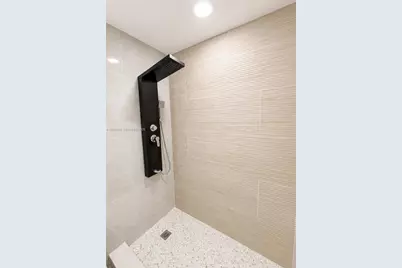 7239 NW 3rd St, Miami, FL 33126 - Photo 18