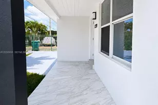 7239 NW 3rd St, Miami, FL 33126 - Photo 6