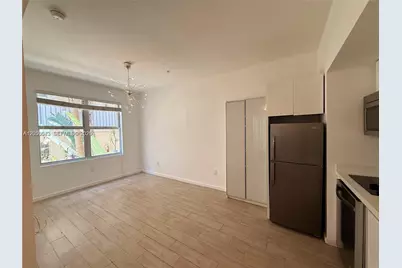 1611 Meridian Ave #202, Miami Beach, FL 33139 - Photo 1