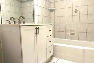 5401 NE 18th Ave, Fort Lauderdale, FL 33334 - Photo 10