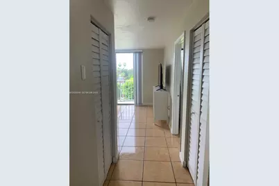 1740 NW N River Dr #623, Miami, FL 33125 - Photo 4