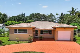 206 N 32nd Ave, Hollywood, FL 33021 - Photo 1