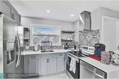608 N 24th Ave, Hollywood, FL 33020 - Photo 14