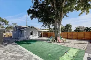 608 N 24th Ave, Hollywood, FL 33020 - Photo 2