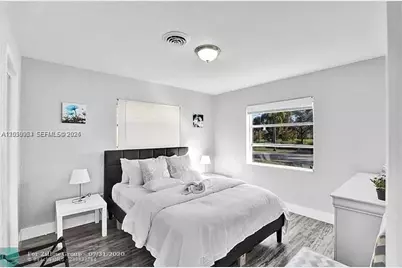 608 N 24th Ave, Hollywood, FL 33020 - Photo 8