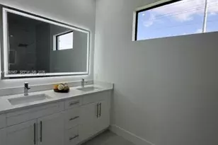 329 Kismet Pkwy W, Cape Coral, FL 33990 - Photo 18