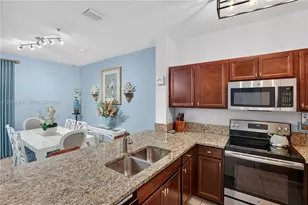 112 SE 28th Ter, Homestead, FL 33033 - Photo 8