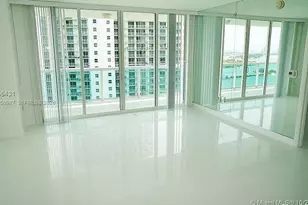 1800 N Bayshore Dr, Miami, FL 33132 - Photo 10