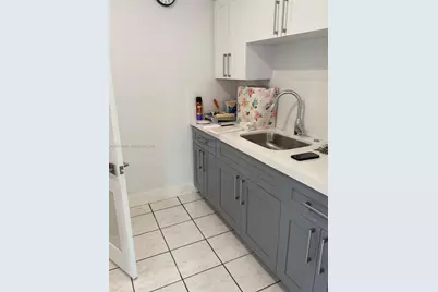 765 W 70th Pl #1, Hialeah, FL 33014 - Photo 6