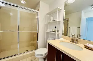 79 SW 12th St, Miami, FL 33130 - Photo 32