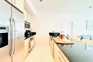 79 SW 12th St, Miami, FL 33130 - Photo 14