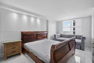 6039 Collins Ave, Miami Beach, FL 33140 - Photo 18