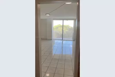 2350 NE 135th St #403, North Miami, FL 33181 - Photo 26