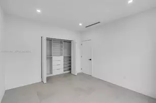 1760 SW 16th Ter, Miami, FL 33145 - Photo 36