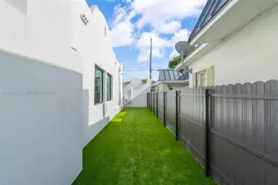 1760 SW 16th Ter, Miami, FL 33145 - Photo 38