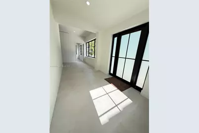 1760 SW 16th Ter, Miami, FL 33145 - Photo 4