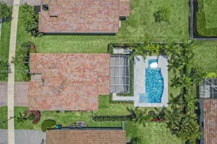 9583 SW Flowermound Cir, Port Saint Lucie, FL 34987 - Photo 2