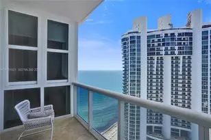 18201 Collins Ave, Sunny Isles Beach, FL 33160 - Photo 30
