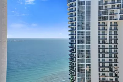 18201 Collins Ave #4705, Sunny Isles Beach, FL 33160 - Photo 32