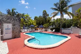 1075 93rd St, Bay Harbor Islands, FL 33154 - Photo 16