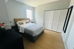 253 NE 2nd St, Miami, FL 33132 - Photo 6