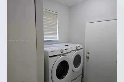 150 NW 151st Ave, Pembroke Pines, FL 33028 - Photo 6