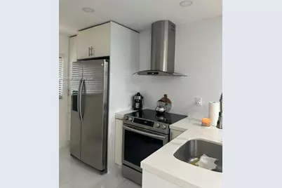 8875 Fontainebleau Blvd #102, Miami, FL 33172 - Photo 14