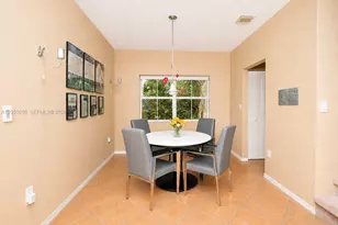 1115 Weeping Willow Way, Hollywood, FL 33019 - Photo 8