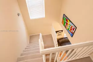 1115 Weeping Willow Way, Hollywood, FL 33019 - Photo 12