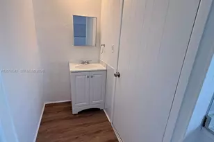 2750 SW 26th St, Miami, FL 33133 - Photo 4