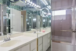 5221 SW 127th Pl, Miami, FL 33175 - Photo 12