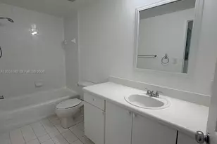 50 Menores Ave, Coral Gables, FL 33134 - Photo 16