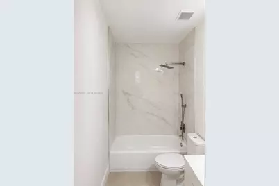 1010 NE 16th St #1, Fort Lauderdale, FL 33304 - Photo 4