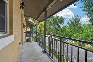 1213 SW 147th Ave, Pembroke Pines, FL 33027 - Photo 20