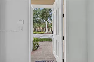 1213 SW 147th Ave, Pembroke Pines, FL 33027 - Photo 6