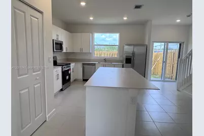1182 SE Palm Ter #., Homestead, FL 33034 - Photo 6
